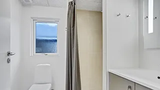 Badezimmer in Narhval Poolhus