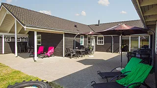 Terrasse von Løkken Poolhaus