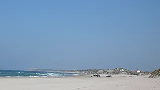 Strand in der Nähe von Løkken Hus