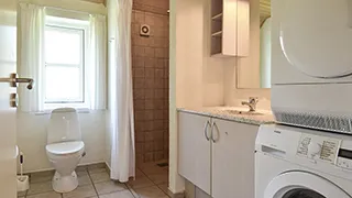 Badezimmer in Husby Poolhaus
