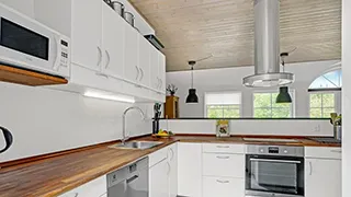 Küche in Illeborg Poolhus