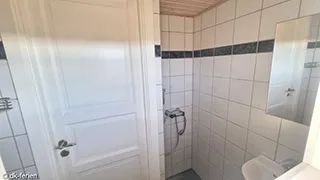 Badezimmer in Bollerups Sommerhus