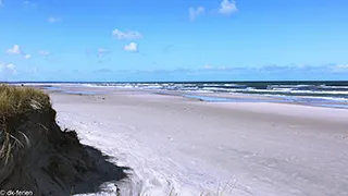 Strand in der Nähe von Bjerregård Poolhus