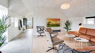 Wohnzimmer von Atrium Aktivhus