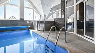 Pool in Krattet Poolhus