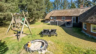 Spielgeräte bei Lyng Poolhus