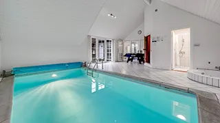 Pool in Brunbjerg Poolhus