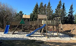 Spielgeräte bei Poolhus Søndervig