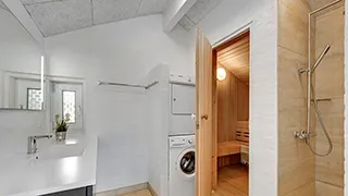 Badezimmer in Vejers Familiehus