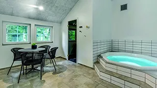 Whirlpool in Solsiden Poolhus
