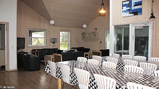 Wohnzimmer von Engesø Aktiv-Poolhus