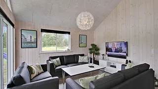 Wohnzimmer von Grønnevej Poolhus