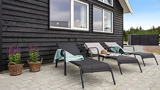 Terrasse von Mælker Poolhus