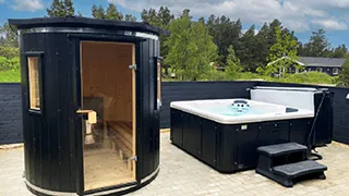 Saunatonne von Tane Poolhus