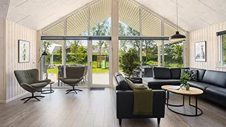Wohnzimmer von Vandflod Poolhus