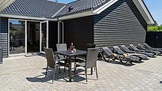 Terrasse von Vandflod Poolhus