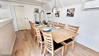 Essbereich in Christiansens Poolhus