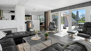 Wohnzimmer von Vænge Poolhus