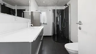 Badezimmer in Vænge Poolhus