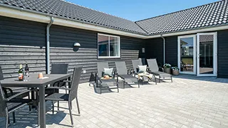 Terrasse von Filsø Poolhus