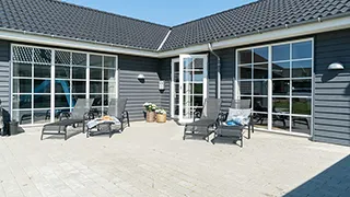 Terrasse von Puldal Poolhus