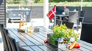 Terrasse von Lyhne Aktivhus