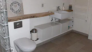 Badezimmer in Hus Neder