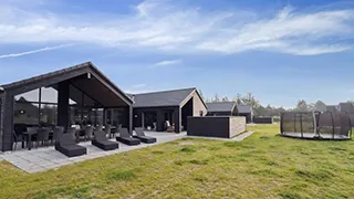Hviddal Poolhus