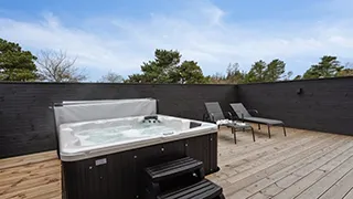 Außenwhirlpool  Lakolk Aktivhus