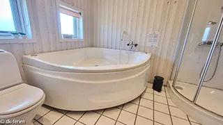 Badezimmer in Hus Klitten på Lakolk