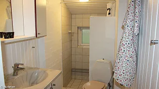 Badezimmer in Sommerhus Dojeco Bratten