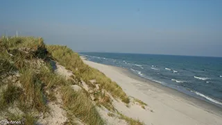 Strand in der Nähe von Sommerhus Dojeco Bratten