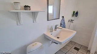 Badezimmer in Strandhus Bratten