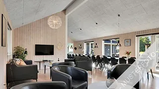 Wohnzimmer von Hyldebær Poolhus
