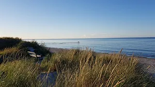 Strand in der Nähe von Schwimm-Jakuzzi-Haus