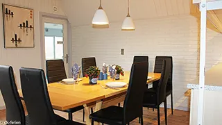 Essbereich in Poolhus Trier
