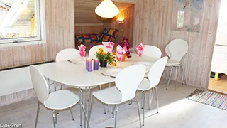 Essbereich in Pøt Strandby Hus