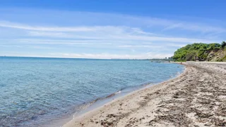 Strand in der Nähe von Skovgyde Aktivhus