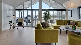 Wohnzimmer von Faurholm Poolhus