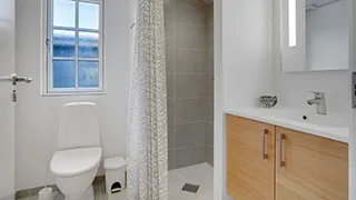 Badezimmer in Faurholm Poolhus