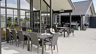 Terrasse von Faurholm Poolhus