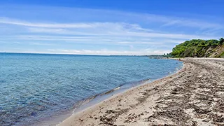 Strand in der Nähe von Ertebjerg Aktivhus