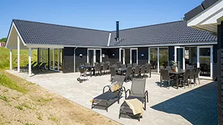 Terrasse von Mommark Poolhus