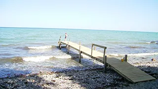 Strand in der Nähe von Fiskerløkken Aktivhus