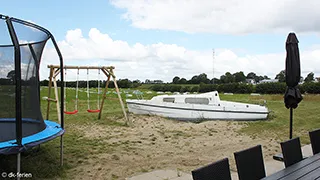 Spielgeräte bei Aarøsund Poolhus