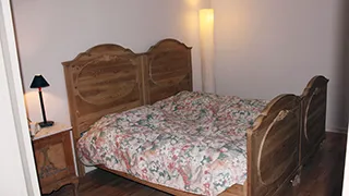 Schlafzimmer in Svenstrup Landsbylejlighed