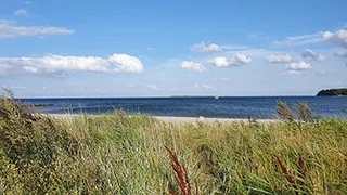 Strand in der Nähe von Feriehus Lærkemose