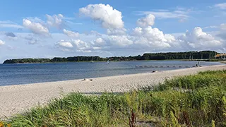 Strand in der Nähe von Feriehus Lærkemose