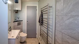 Badezimmer in Æ Sommehus