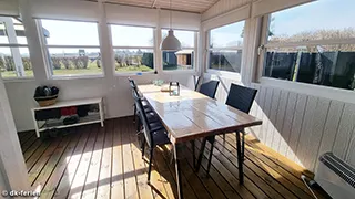 Essbereich in Strandhus Jørgensen